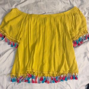 Beautiful off the shoulder top from online boutique